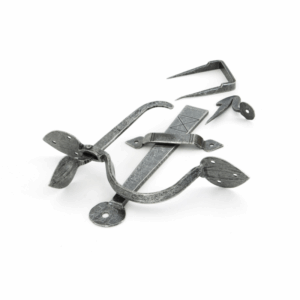Anvil Gothic Thumb Latch Pewter 33638