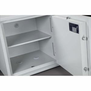 Burton Eurovault Aver S2 Size 3K Safe Key Locking