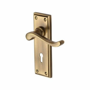 W3200 Edwardian Door on Lever Plate Antique Brass