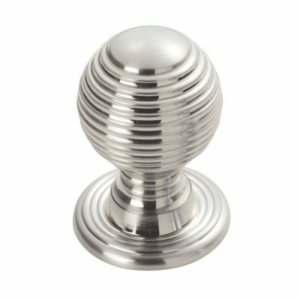 Queen Anne Cabinet Knob 28mm